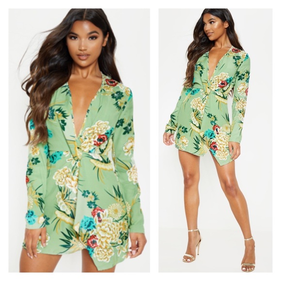 PrettyLittleThing Sage Green Printed Long Sleeve Wrap Dress 12 - Picture 10 of 12